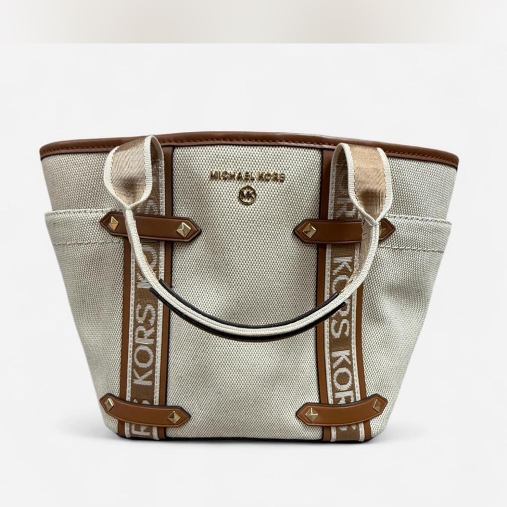 PURSE SALELIMITED TIME!  Michael Kors Cream and Brown Tote Bag
